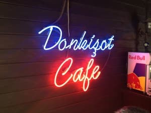 Donkişot Cafe Neon Tabela