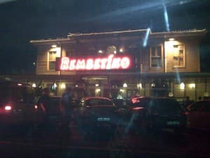 Rembetiko Neon Tabela