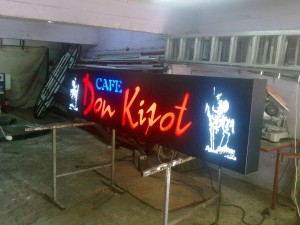 Cafe Don Kişot Oyma Tabela